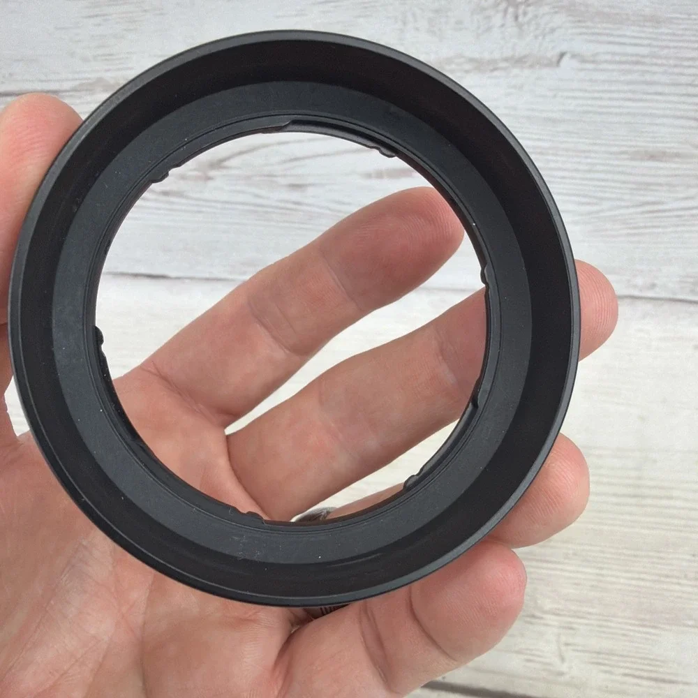 OEM Sony SH0006 Lens hood Shade for Sony 18-70mm f3.5-5.6 DT A DA lens